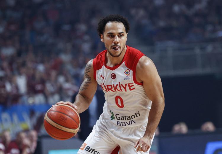 曾在NBA效力4个赛季！拉金13中7高效得23分2板9助 轰中5记三分